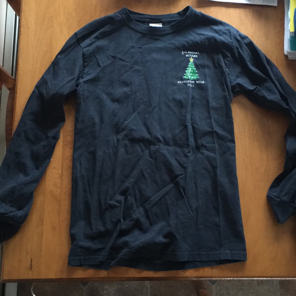 Black long sleeve tshirt (small)